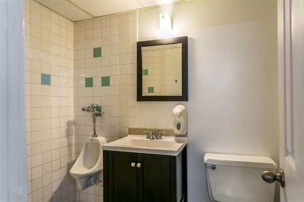 Rodeway Inn & Suites Capri (Montana)